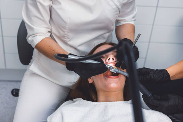Best Emergency Tooth Extraction in Glenwood, IA